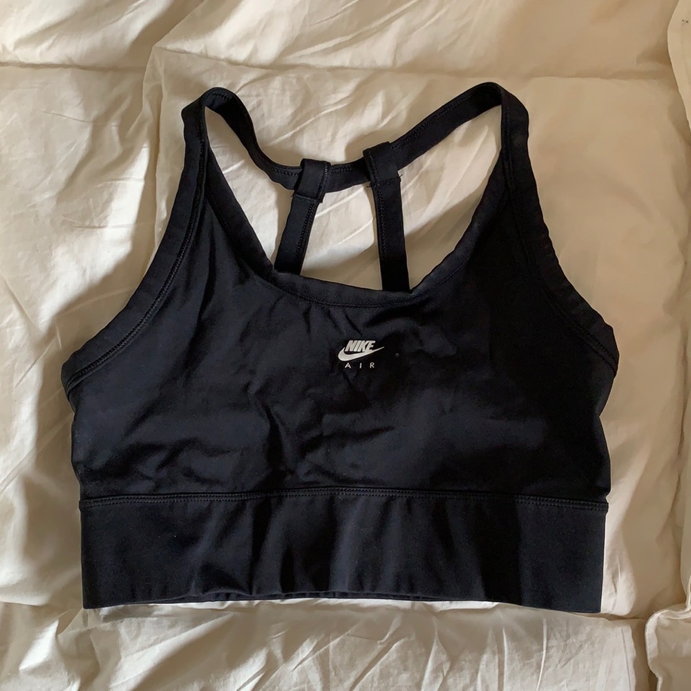 nike air sports bra / crop workout top